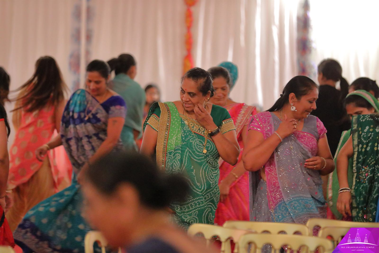 ©1987-2017 SKS Swaminarayan Temple East London